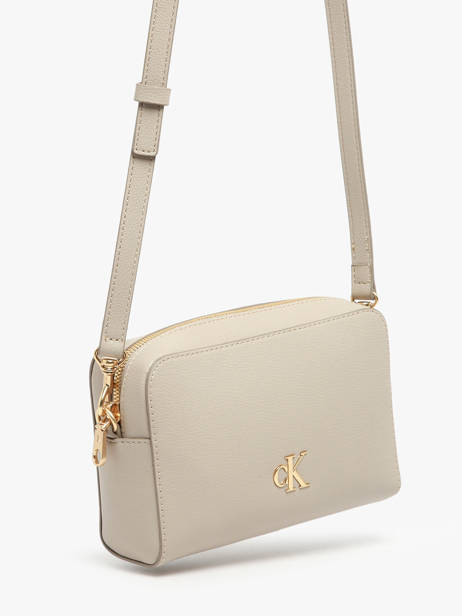 Cross Body Tas Sculpted Gerecycleerd Polyester Calvin klein jeans Beige sculpted 4K3162G ander zicht 2